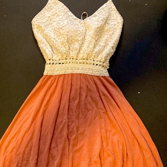 Small rue 21 summer/spring flowy dress - Picture 1 of 4